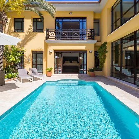 Casa Bahia De Banus Marbella